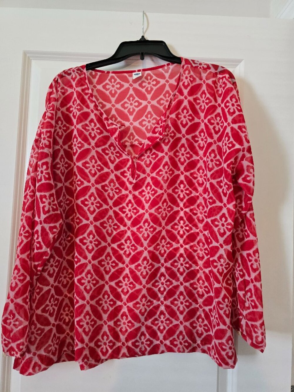 Old Navy shear long sleeved top
